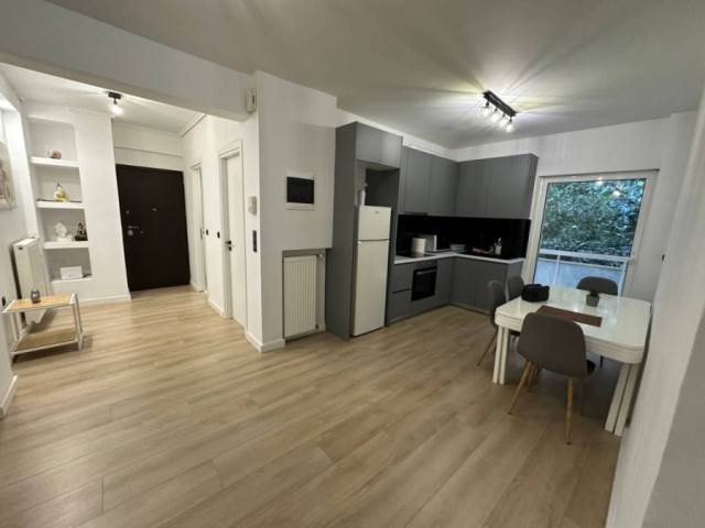 (For Sale) Residential Apartment || Athens Center/Athens - 90 Sq.m, 2 Bedrooms, 135.000€ 
