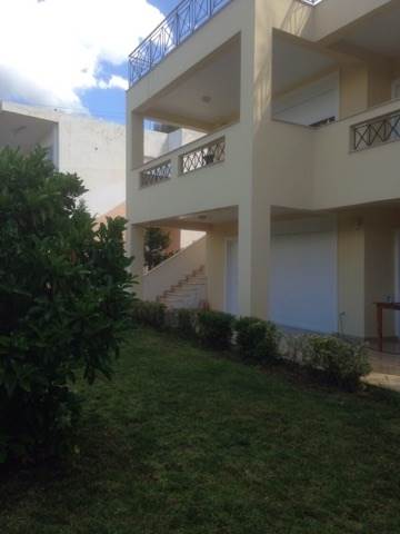 (For Sale) Residential Detached house || East Attica/Markopoulo Oropou - 190 Sq.m, 6 Bedrooms, 250.000€ 