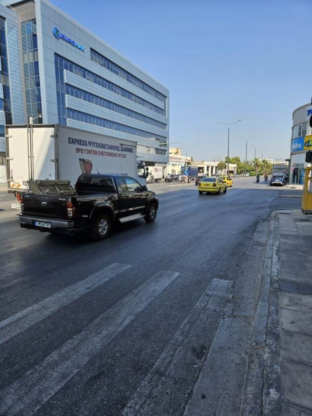 (Προς Πώληση) Επαγγελματικός Χώρος Κατάστημα || Αθήνα Κέντρο/Αθήνα - 130 τ.μ, 550.000€ 