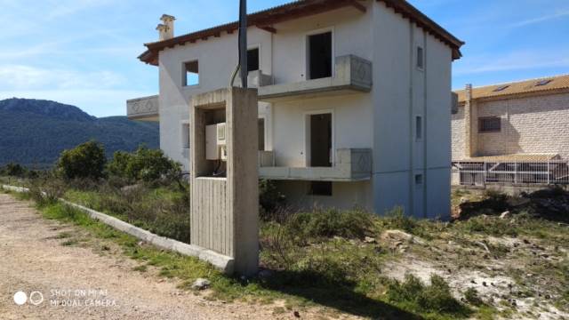 (For Sale) Residential || East Attica/Afidnes (Kiourka) - 306 Sq.m, 5 Bedrooms, 240.000€ 