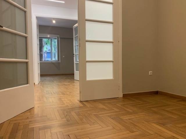 (For Rent) Commercial Office || Athens Center/Athens - 56 Sq.m, 500€ 