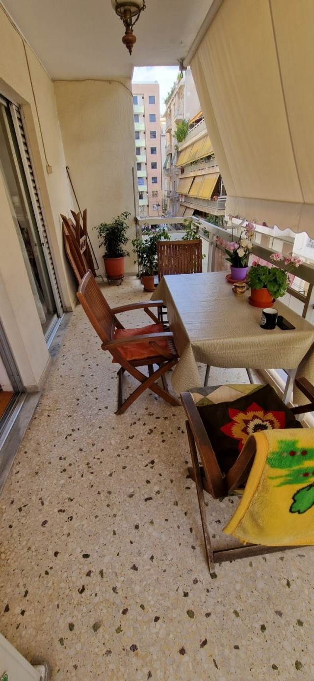 (For Sale) Residential Apartment || Athens Center/Athens - 90 Sq.m, 2 Bedrooms, 110.000€ 