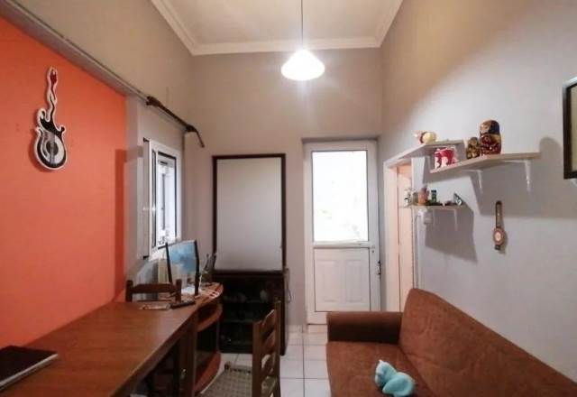 (Προς Πώληση) Κατοικία Μονοκατοικία || Πειραιάς/Νίκαια - 70 τ.μ, 1 Υ/Δ, 90.000€ 