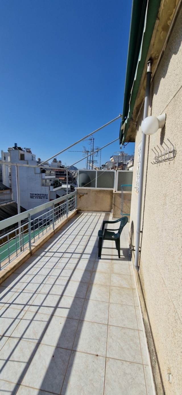 (Προς Πώληση) Κατοικία Ρετιρέ || Αθήνα Κέντρο/Αθήνα - 37 τ.μ, 1 Υ/Δ, 60.000€ 