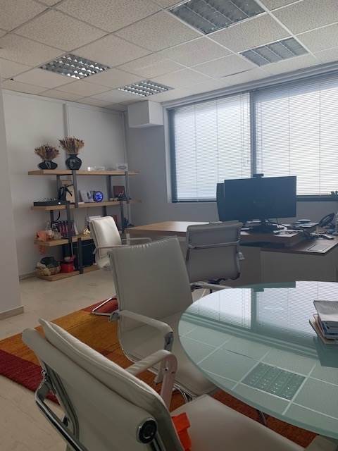 (Προς Ενοικίαση) Επαγγελματικός Χώρος Γραφείο || Αθήνα Βόρεια/Αγία Παρασκευή - 150 τ.μ, 1.350€ 