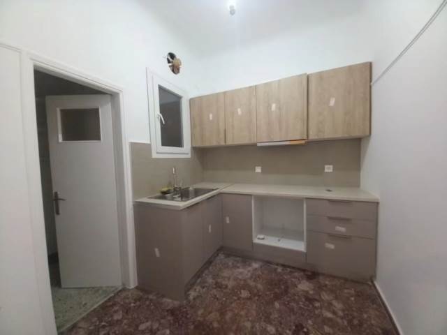 (Προς Ενοικίαση) Κατοικία Διαμέρισμα || Αθήνα Κέντρο/Αθήνα - 72 τ.μ, 2 Υ/Δ, 450€ 