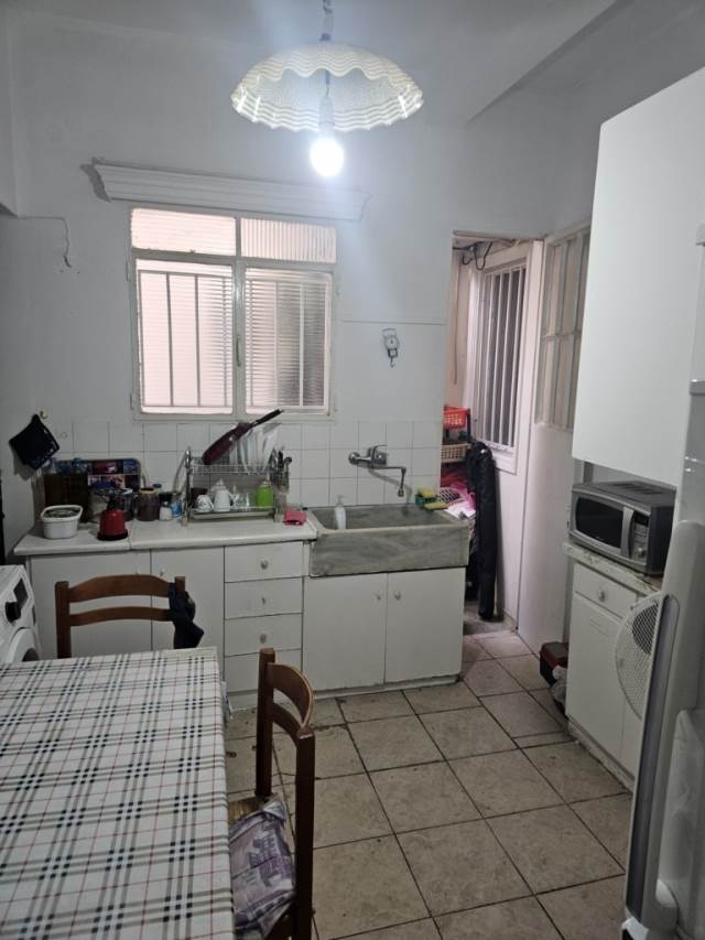 (Προς Πώληση) Κατοικία Διαμέρισμα || Αθήνα Κέντρο/Αθήνα - 92 τ.μ, 2 Υ/Δ, 140.000€ 