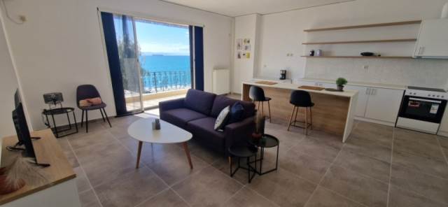 (Προς Ενοικίαση) Κατοικία Οροφοδιαμέρισμα || Πειραιάς/Πειραιάς - 80 τ.μ, 2 Υ/Δ, 1.100€ 