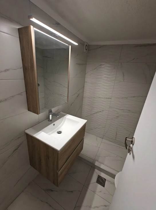 (Προς Ενοικίαση) Κατοικία Διαμέρισμα || Αθήνα Κέντρο/Βύρωνας - 50 τ.μ, 1 Υ/Δ, 650€ 