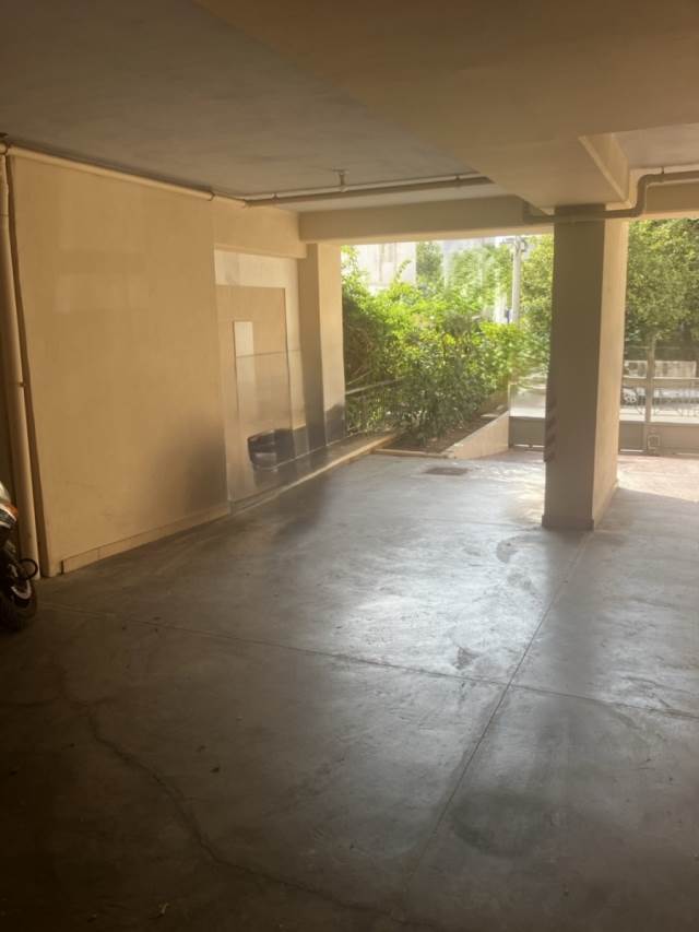 (Προς Ενοικίαση) Λοιπά Ακίνητα Χώρος Στάθμευσης πυλωτής || Αθήνα Νότια/Καλλιθέα - 15 τ.μ, 100€ 