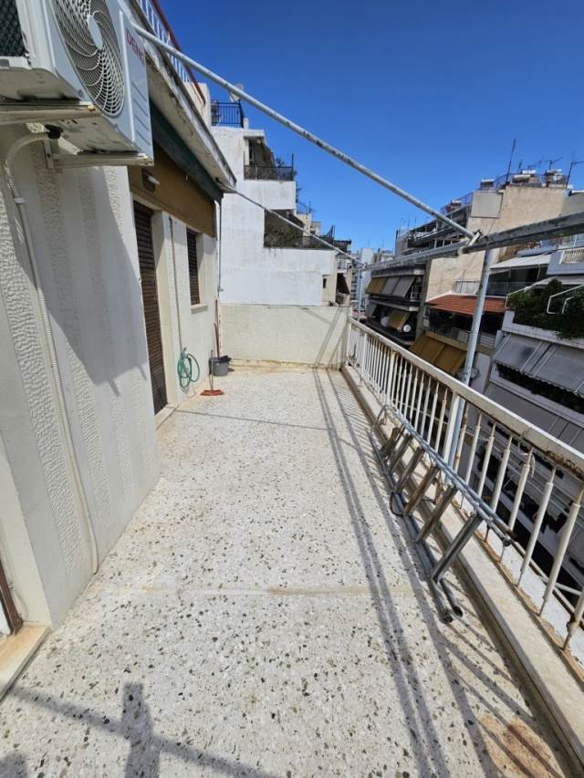 (Προς Ενοικίαση) Κατοικία Ρετιρέ || Αθήνα Κέντρο/Αθήνα - 50 τ.μ, 1 Υ/Δ, 400€ 