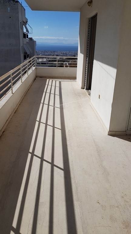 (Προς Πώληση) Κατοικία Οροφοδιαμέρισμα || Αθήνα Κέντρο/Βύρωνας - 118 τ.μ, 2 Υ/Δ, 265.000€ 