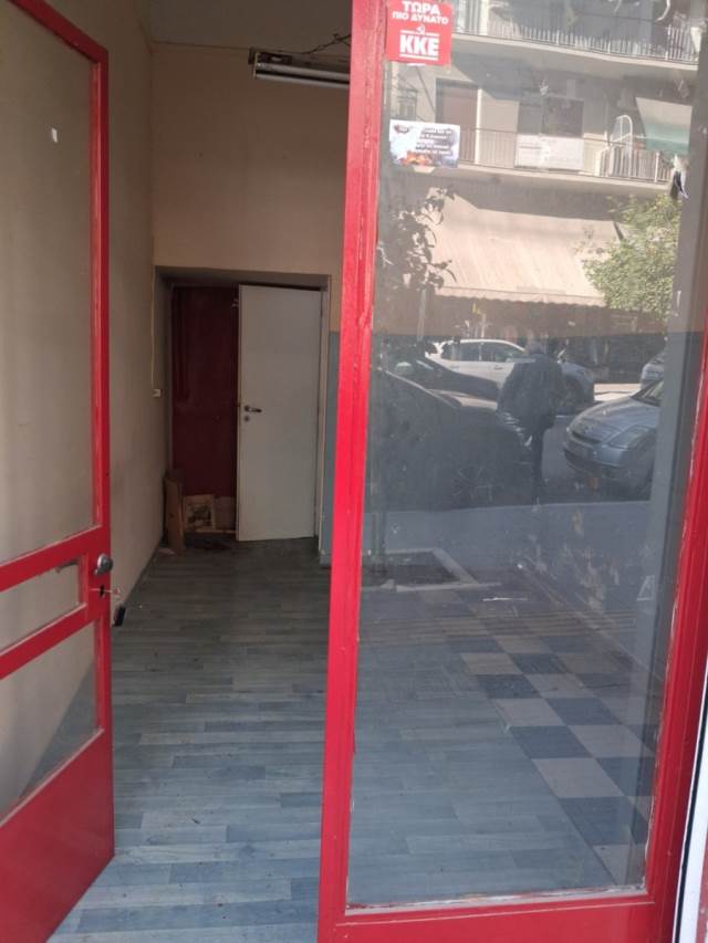 (Προς Ενοικίαση) Επαγγελματικός Χώρος Κατάστημα || Αθήνα Κέντρο/Αθήνα - 16 τ.μ, 400€ 